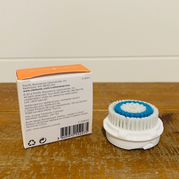 Clarisonic Deep Pore Brush Head - Picture 2 of 6